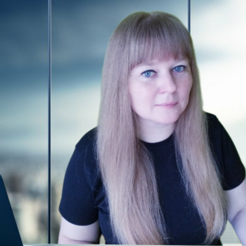 Спікер:   - Психолог, біолог, викладач, автор книг для вчителів та батьків, ведуча курсів підвищення кваліфікації ГС ’Католицька освіта’ (консультант/учитель) 